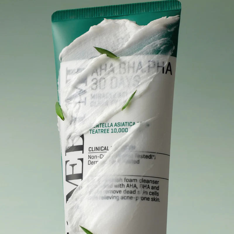 رغوة علاج حب الشباب المعجزة AHA BHA PHA 30 Days Clear Foam 100ml